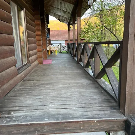 заворіття